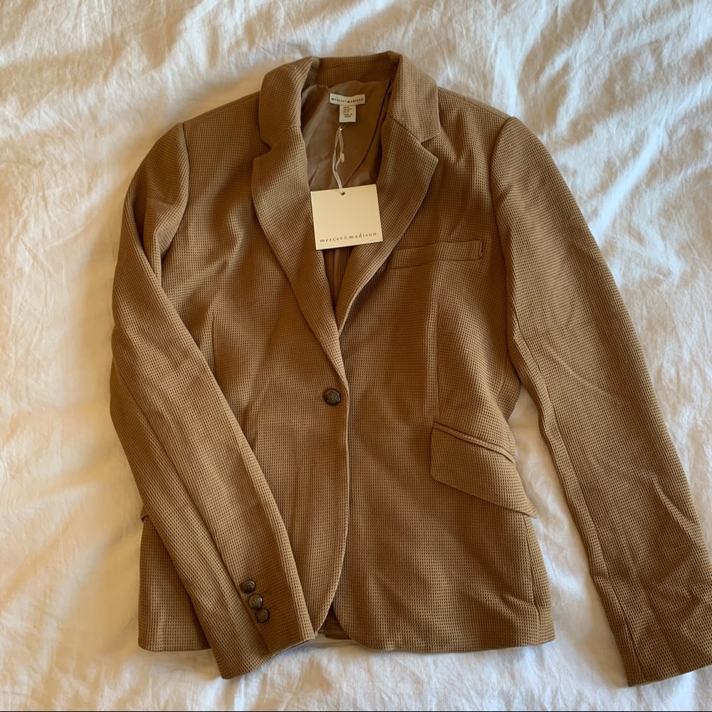 [Mercer & Madison ] Waffle Knit Blazer